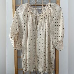 H&M Cream Blouse with Black Pattern